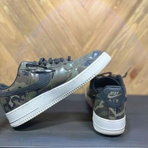 AIR FORCE 1 07 LV8 "OLIVE CAMO’